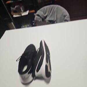 Lululemon Womens Blissfeel Run  Black Running Shoes Sz 9 Athletic Gym Casual